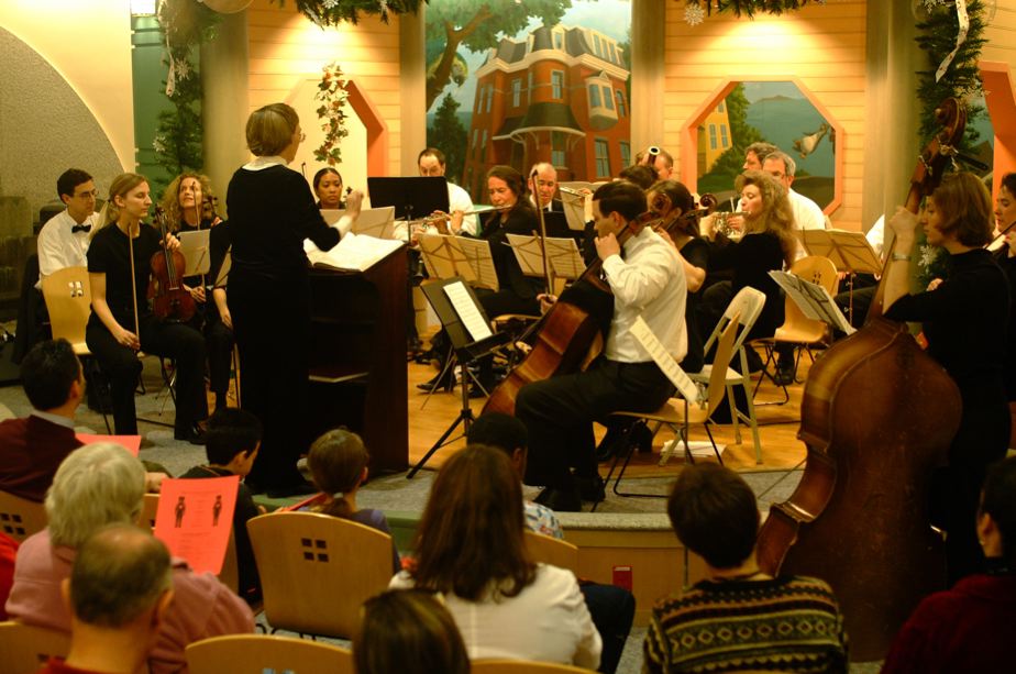 Brown_Medical_Orchestra_09